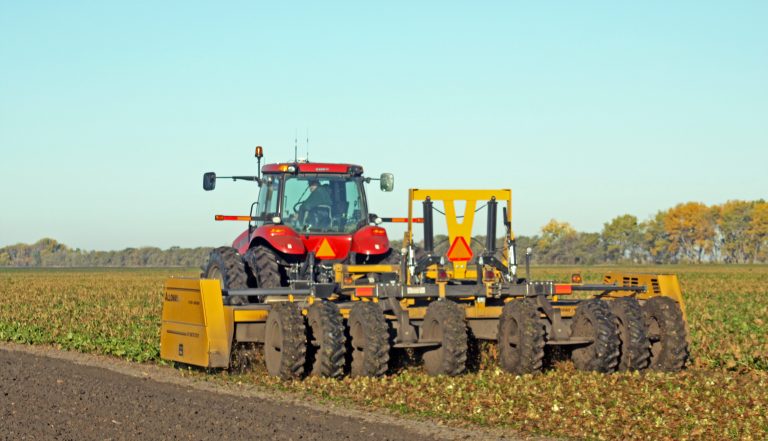 Alloway S-Series Folding Defoliator in the field