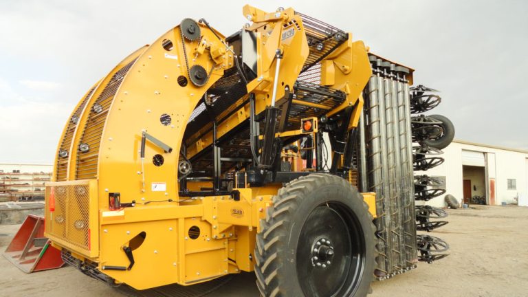 Alloway Folding Harvester